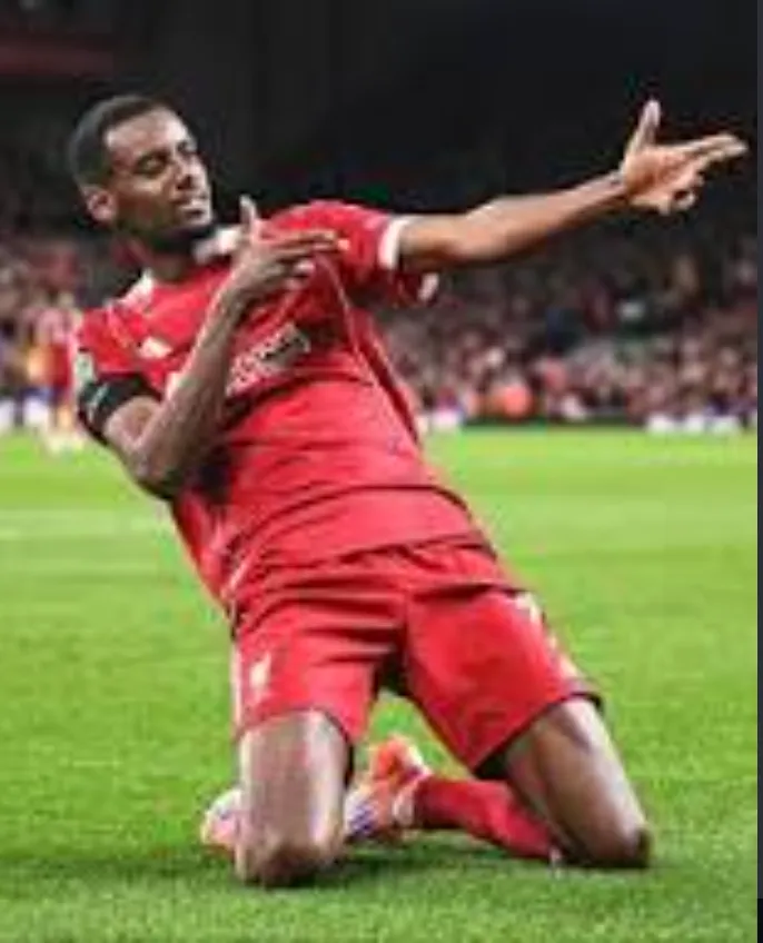 Alexander Isak celebrating against Ipswich